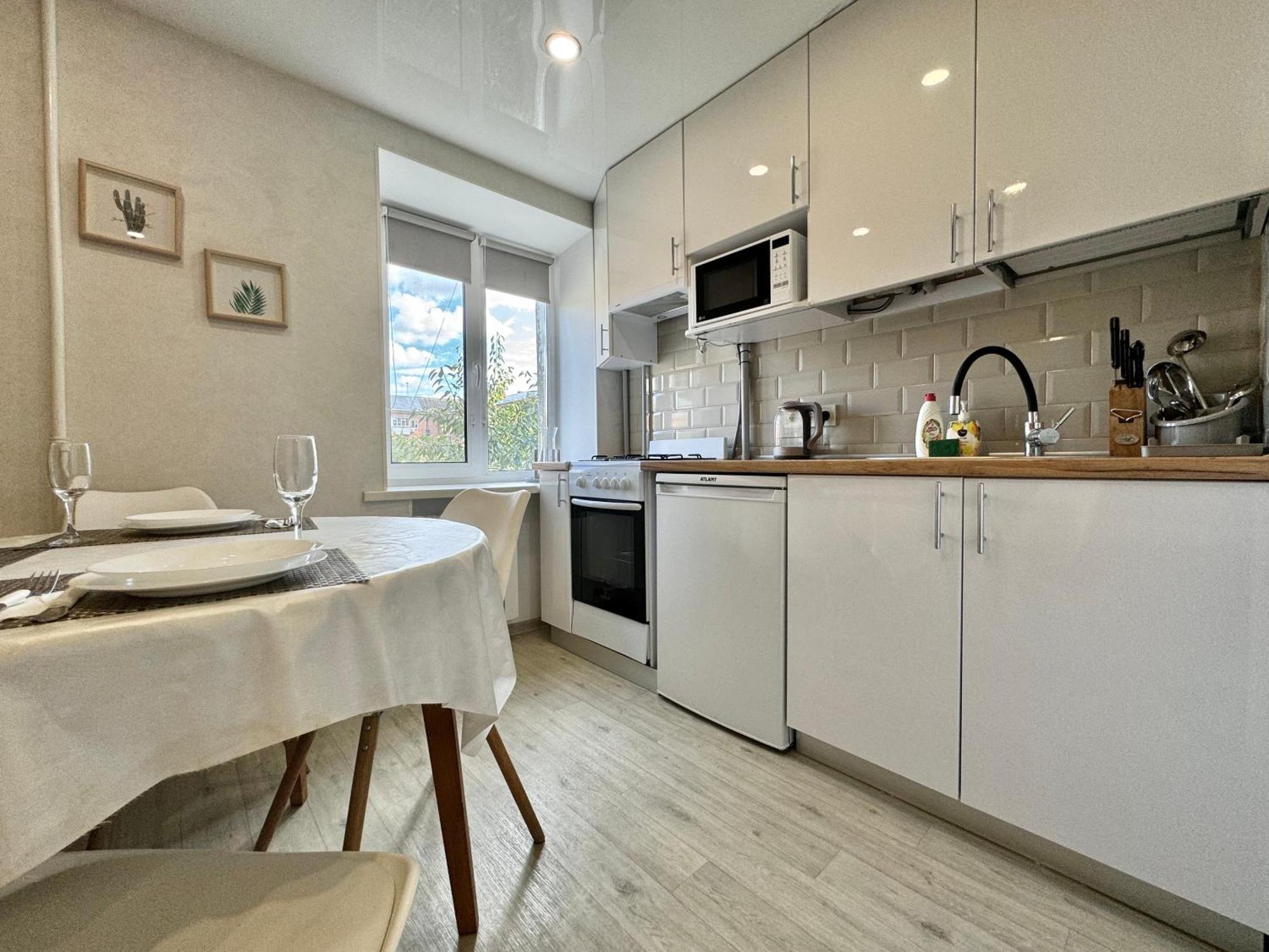 Apartpoltava Світлі Та Затишні Апартаменти В Скандинавському Стилі Центр Банківський Чек 外观 照片